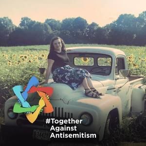 Meet your Posher, Madeline